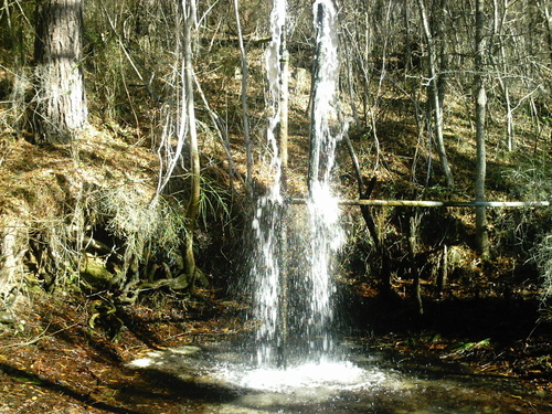 Millen, GA: Old Artesian well near Millen