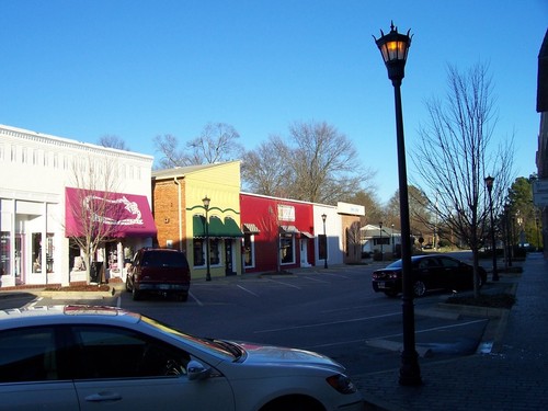 Chapin, SC: The north side of Beaufort Street looking east just off Lexington Avenue in Chapin, South Carolina. Some vacancies here too. Taken January 17th, 2009.