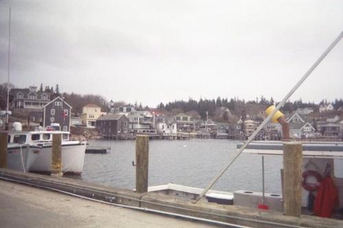 Stonington, ME: Stonington,Maine(from the town pier)