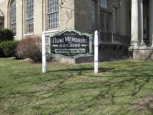 Ellenville, NY: Hunt Memorial building