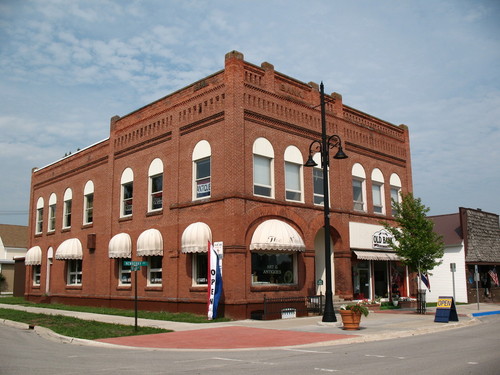 Newberry, MI: The Old Bank Collection of Shops and Singing Dog Art Gallery, 318 Newberry Ave/M-123