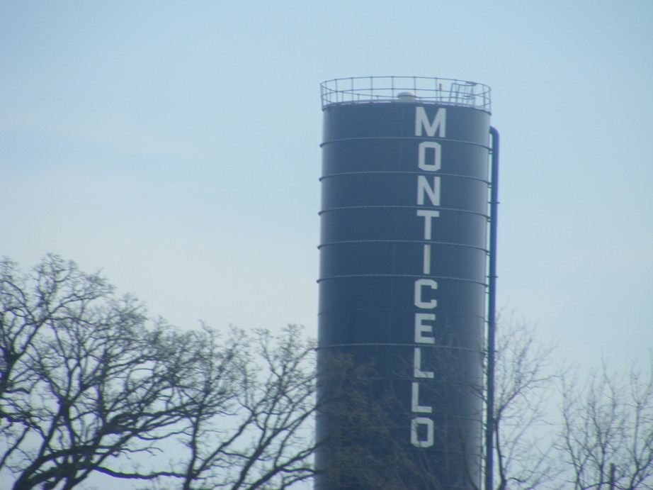 Monticello, WI: Monticello Water Tower