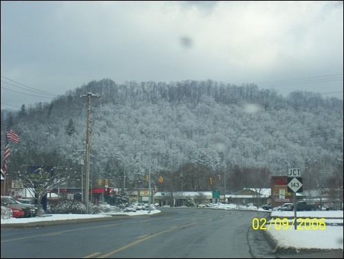 Robbinsville, NC: Snowfall in Robbinsville