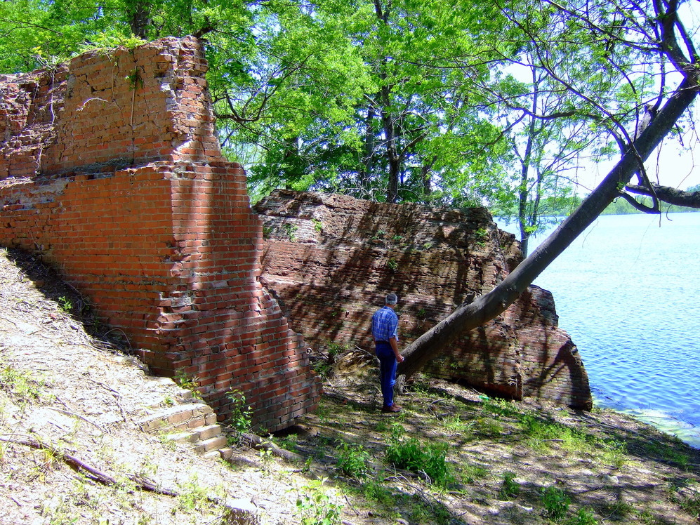 Arkansas City, AR: Massive brick structures on the banks of Kate Adams Lake - assumed to be river boat mooring when Kate Adams was a part of the Miississppi River prior to the 1927 Flood.