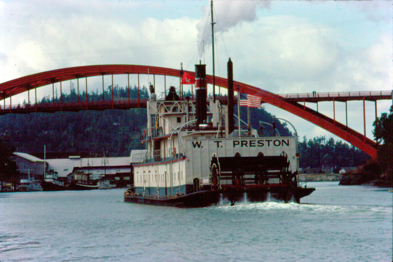 La Conner, WA: Corps of Engineers snag boat, W.T.Preston, 1983