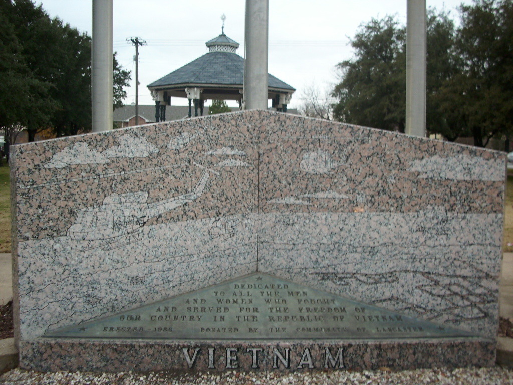 Lancaster, TX: Heritage Park Vietnam Veterans Memorial