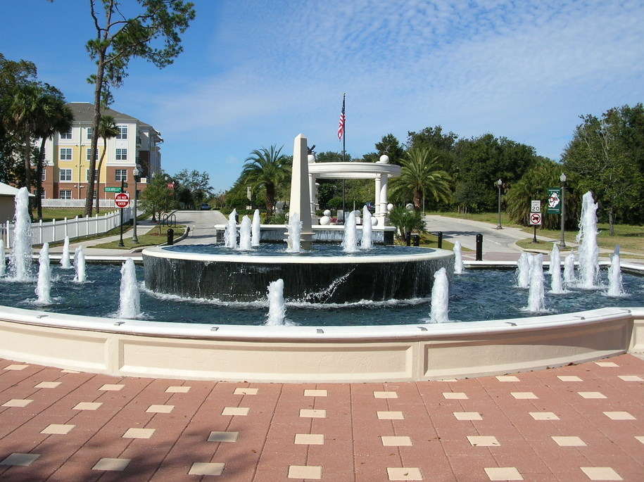 Winter Springs, FL: Fountain at Veterans Memorial off Winter Springs Blvd.