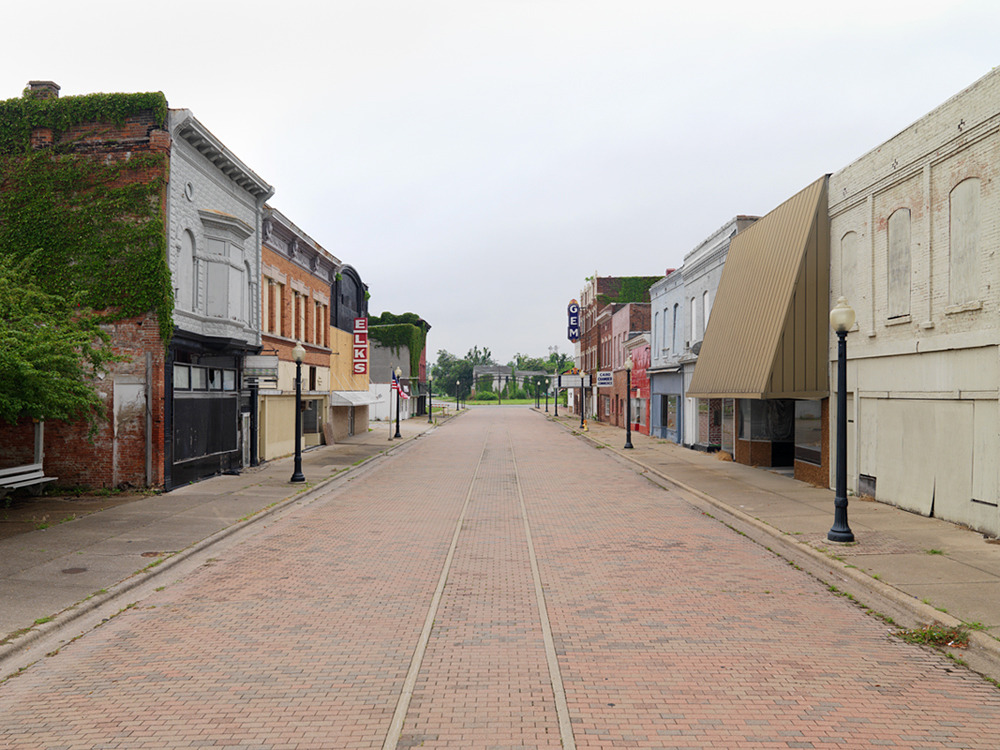 Cairo, IL 8th Street, looking West, Cairo, IL 2009 photo, picture, image (Illinois) at city