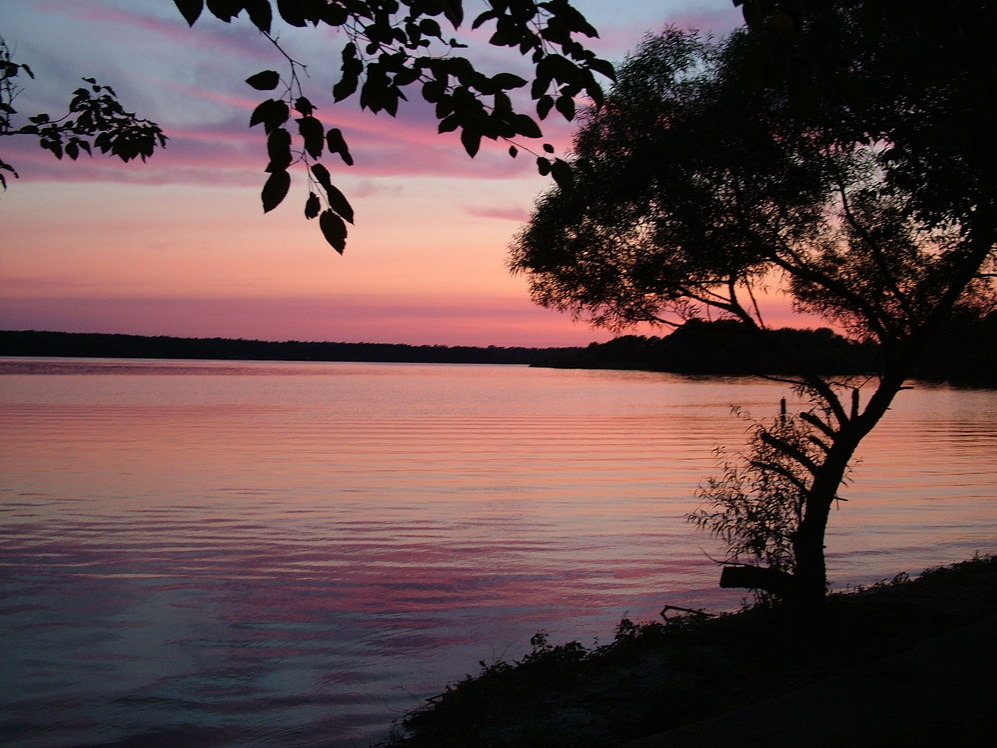 Millville, NJ: Sunset over Union Lake