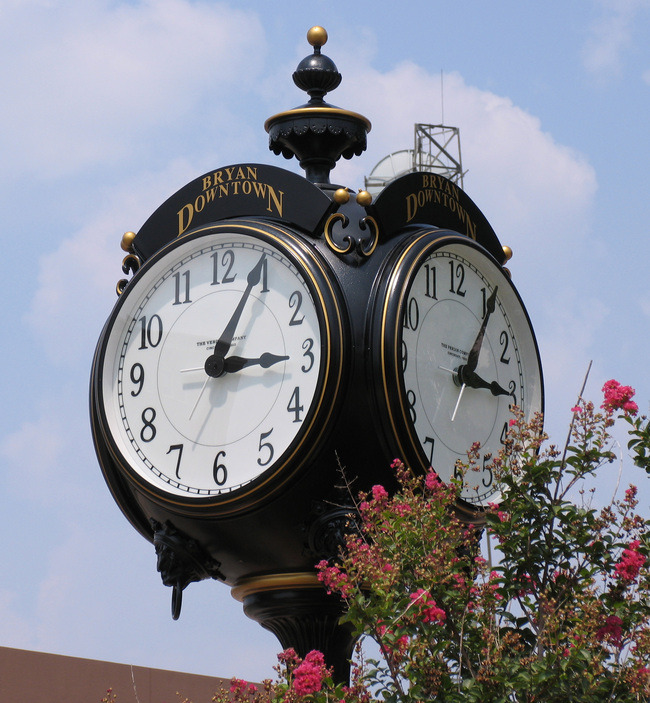 Bryan, TX: Downtown Bryan Clock Face