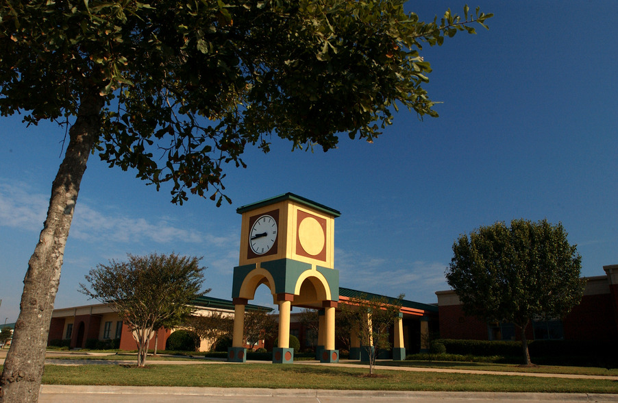 Bryan, TX: Bowen Elementary in Bryan