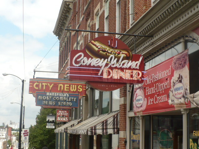 Mansfield, OH: Mansfield landmark Coney Island Restaurant