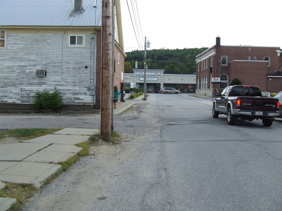 Norway, ME: On Cottage St looking at Route 118