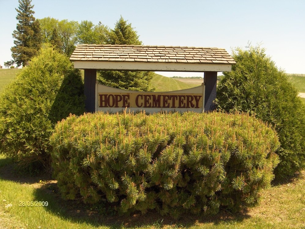 Tyler, MN: Hope Cemetery