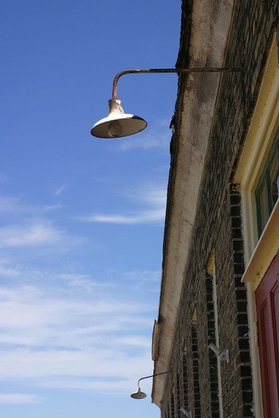 Kewaunee, WI: Building Lights