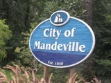 Mandeville, LA: The entrance to the City of Mandeville on U.S. Highway 190 heading west into Mandeville.