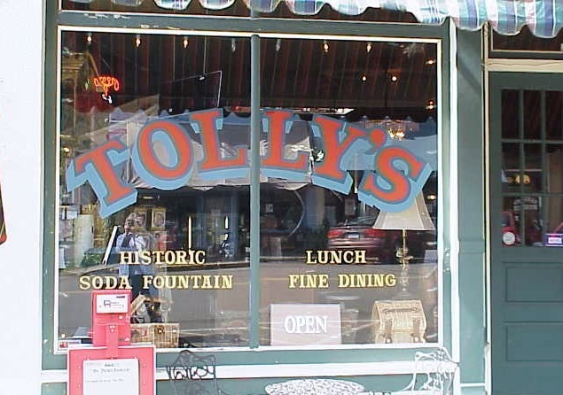 Oakland, OR: historic Oakland Oregon World famous Tolly's Restaurant with original soda backbar and fountain counter and stools