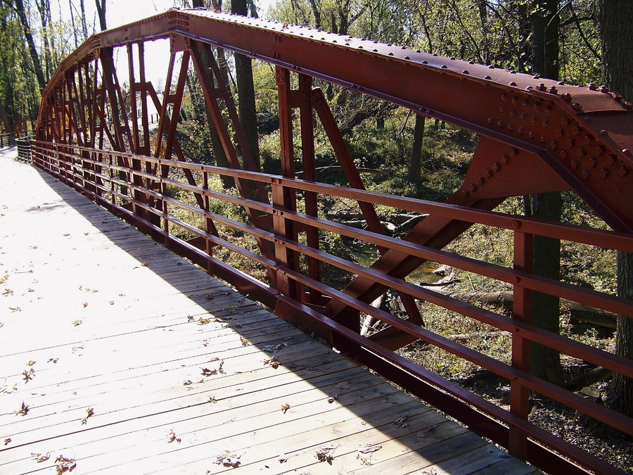 Newburgh, IN: Newburgh's ne wbike trail inclthis historic bridge over the"holler"