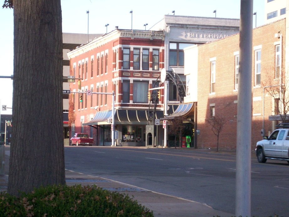 Evansville, IN: Downtown Evansville: street scene