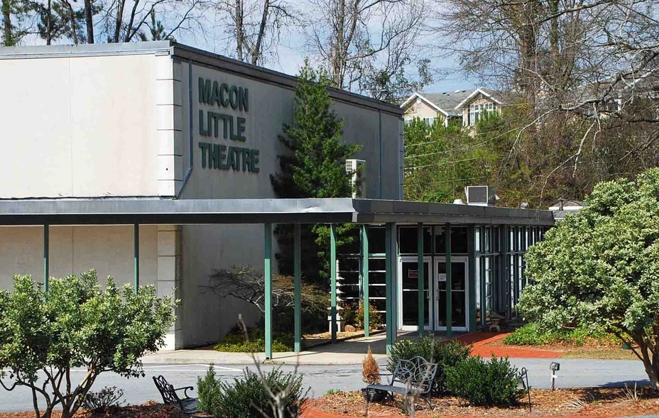 Macon, GA: Macon Little Theatre est. 1934