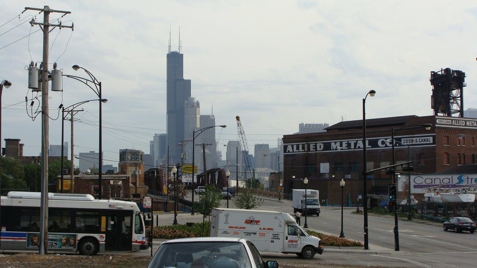Chicago, IL: Sears Tower From S. Canal Street