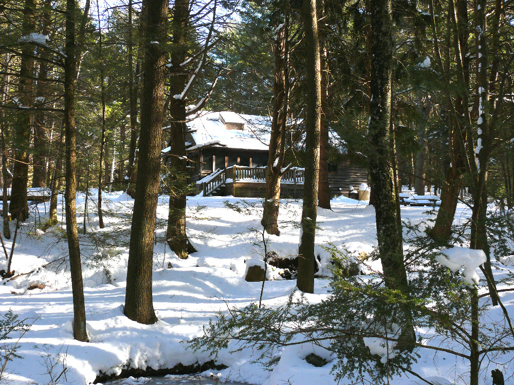 Voluntown, CT: Ahimsa Lodge in the snow 12 2009