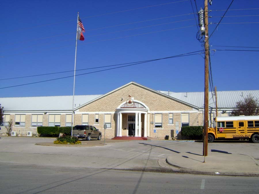 Lometa, TX: Lometa School House - current day 2006