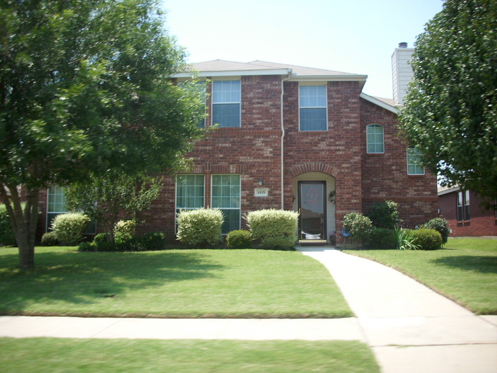 Lancaster, TX: Home in the Glendover Estates subdivision