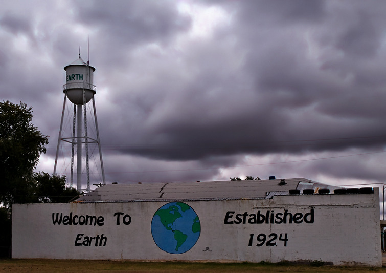 Earth, TX: An Earth Texas Wall Mural with water tower in background