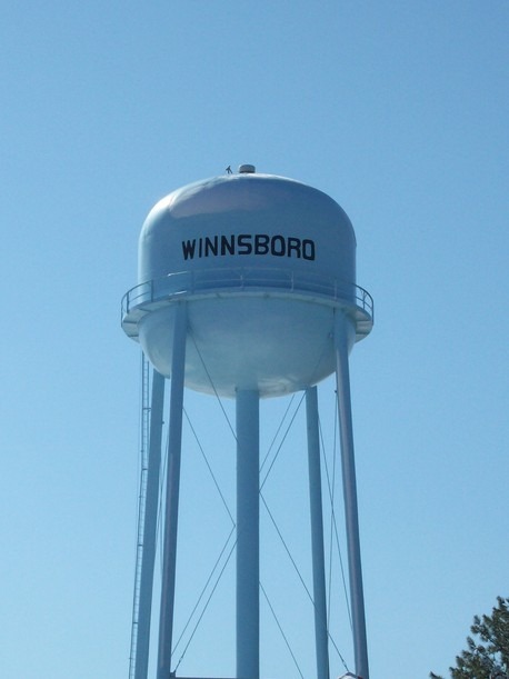 Winnsboro, SC: Water Tower Over KFC in Winnsboro