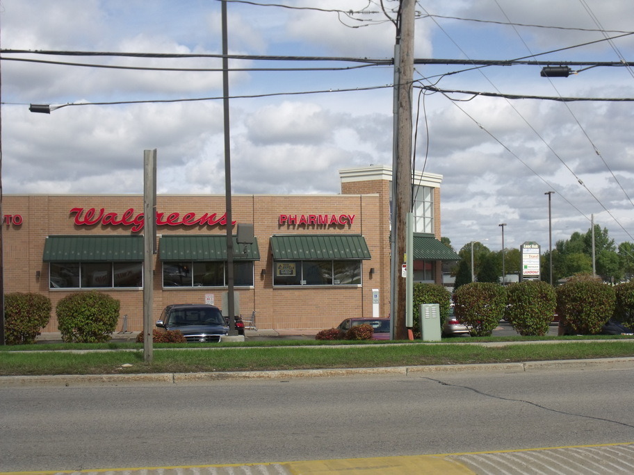 Hartford, WI: Walgreens Hartford