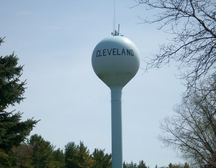 Cleveland, WI: Village Hall Sign