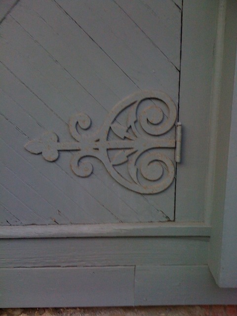 Marblehead, MA: Cast Iron Door Hinge.. Quality!