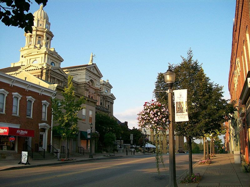 St. Clairsville, OH: downtown