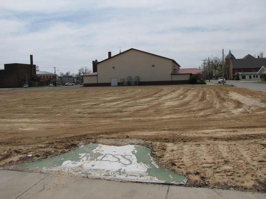 Cairo, IL: Former location of Kress dime store