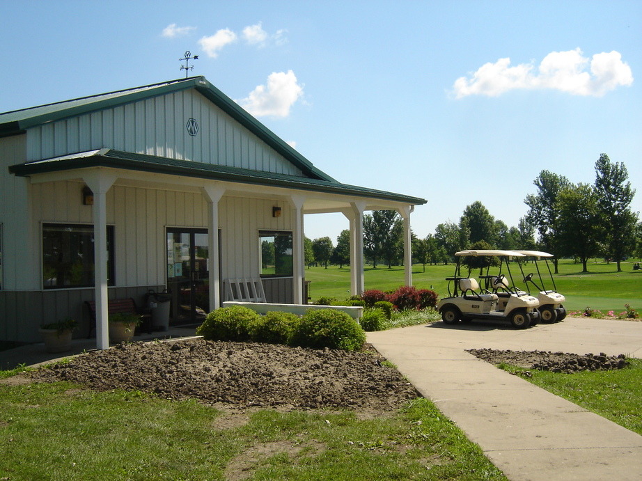Mount Sterling, IL: Rolling Greens Golf Club