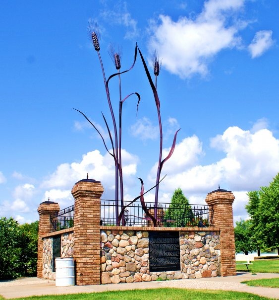 Williston, ND: Wheat Monument at Davidson Park Williston, ND
