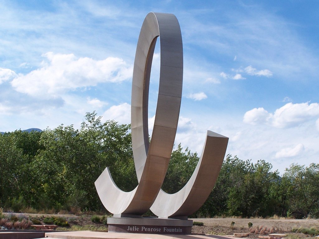 Colorado Springs, CO: The Julie Penrose Fountain in downtown Colorado Springs