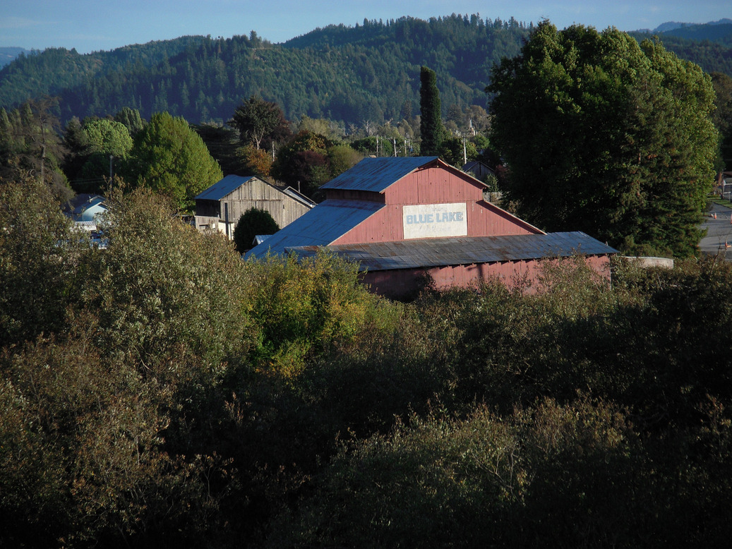 Blue Lake, CA The Blue Lake barn photo, picture, image (California) at