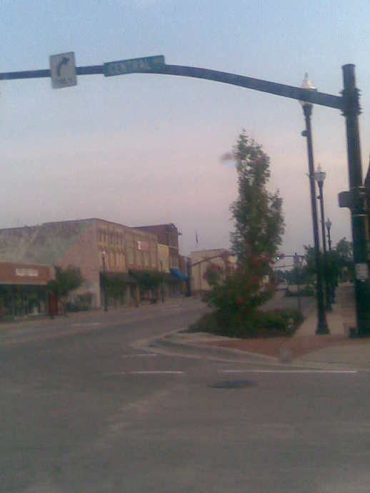 Raeford, NC: looking at downtown raeford at 6:00 am