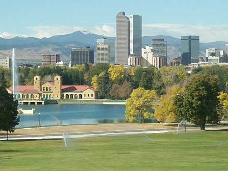 Chelsea, IA: Denver's park, skyline and mountains