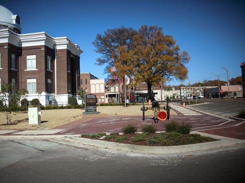 Dyersburg, TN dyersburg downtown photo, picture, image (Tennessee) at