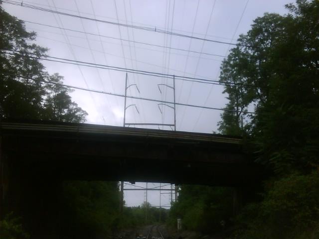 Eatontown, NJ: HIGH VOLTAGE OVER THE RAILROAD TRACKS AT TINTON AVE.