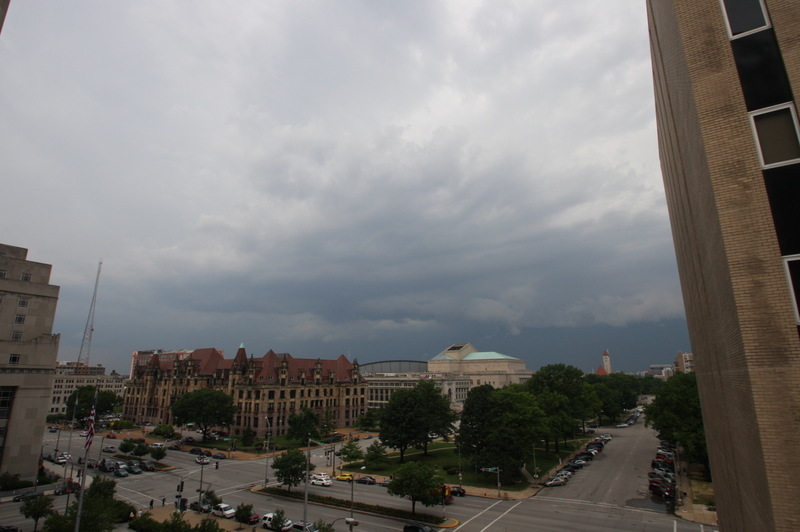St. Louis, MO: Storm approaching St Louis from the West; June 2009
