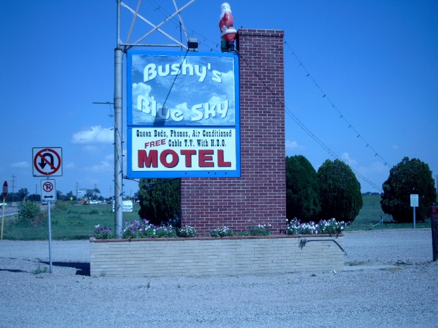 Fowler, CO: Bushy's Blue Sky Motel