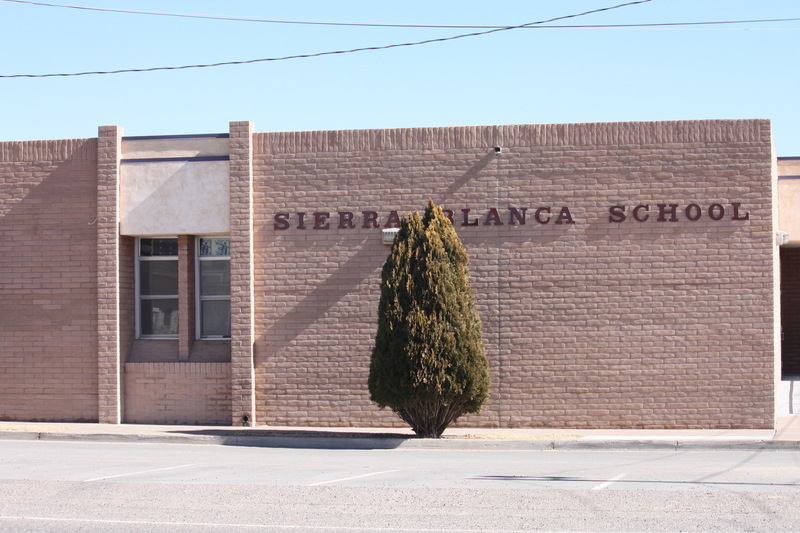 Sierra Blanca, TX: Sierra Blanca School