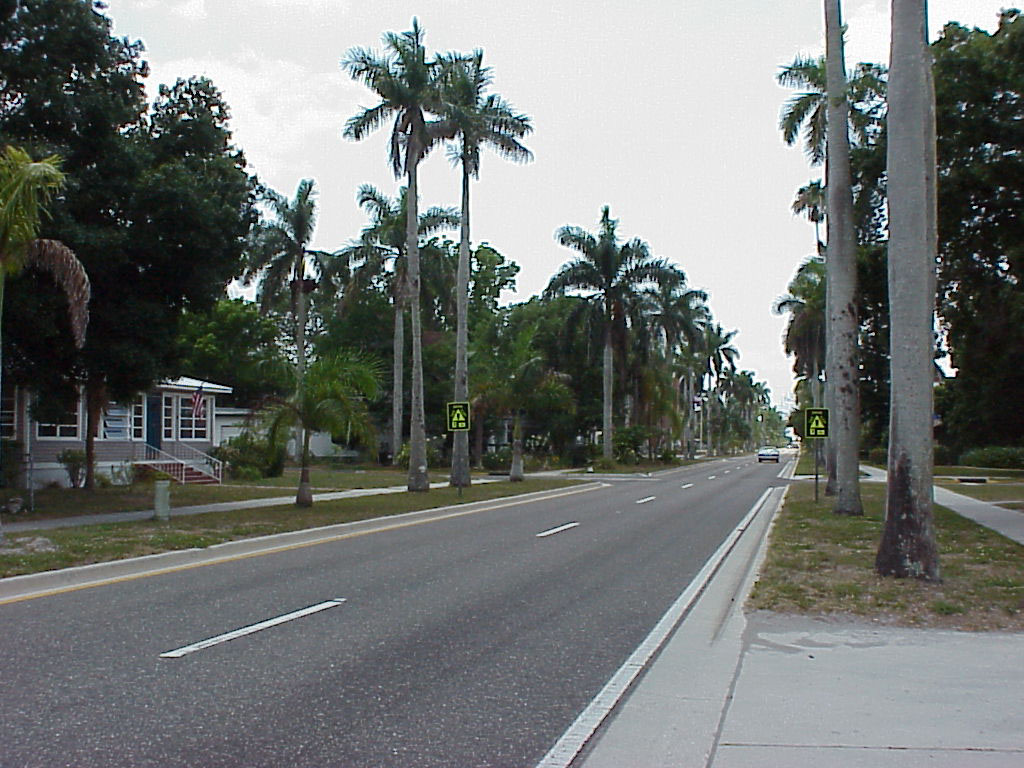 Punta Gorda, FL: Marion Avenue in the Historic Residential District