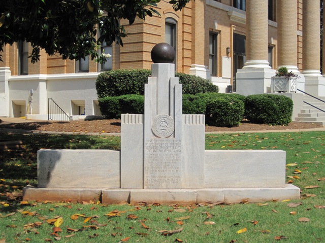 Thomaston, GA: First Cannonball fired on Fort Sumter - War Between The States Memorial - Upson County Courthouse - Thomaston, GA