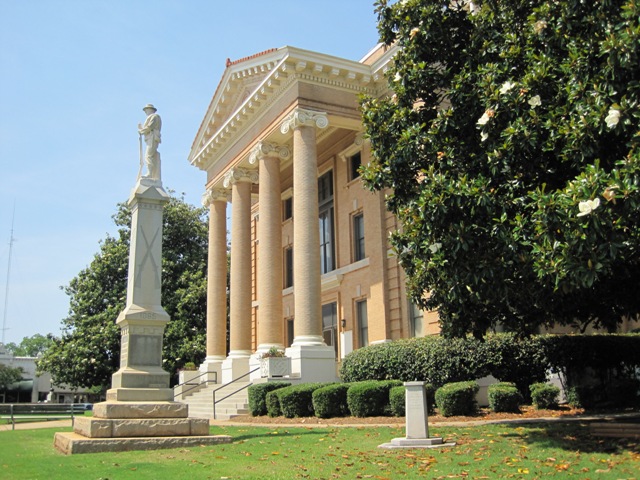 Thomaston, GA: Confederate Veterans and General John B Gordon Memorials - Upson County Courthouse - Thomaston, GA