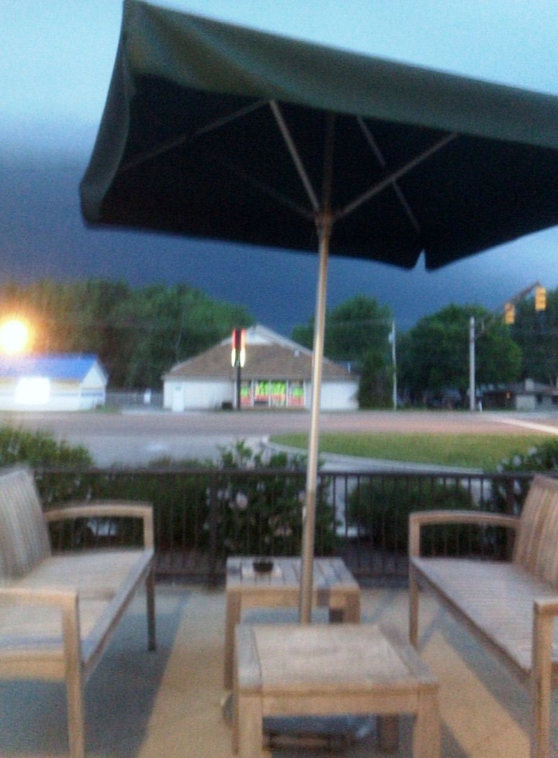 Muncie, IN: Starbucks Patio